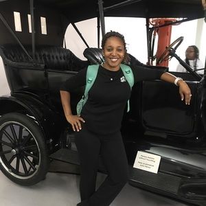 Meet your Posher, Kimberly